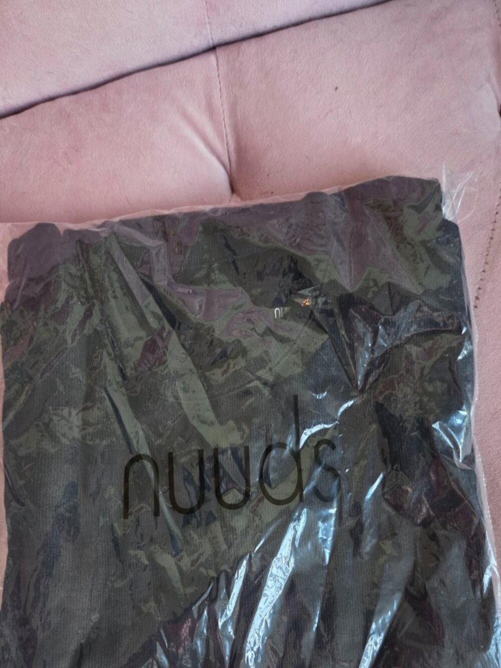 Nuuds Women's Ribbed Short Sleeve Crew Neck Shirt Black Size Small NIP
